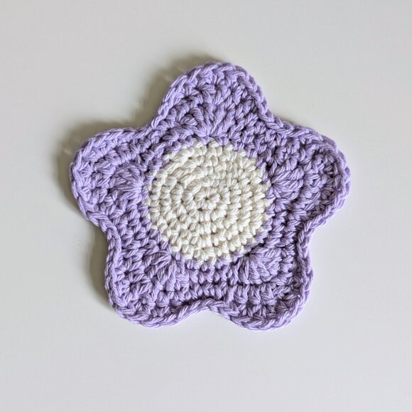 Crochet Flower Coaster Set of 4 - Picture 7 of 9